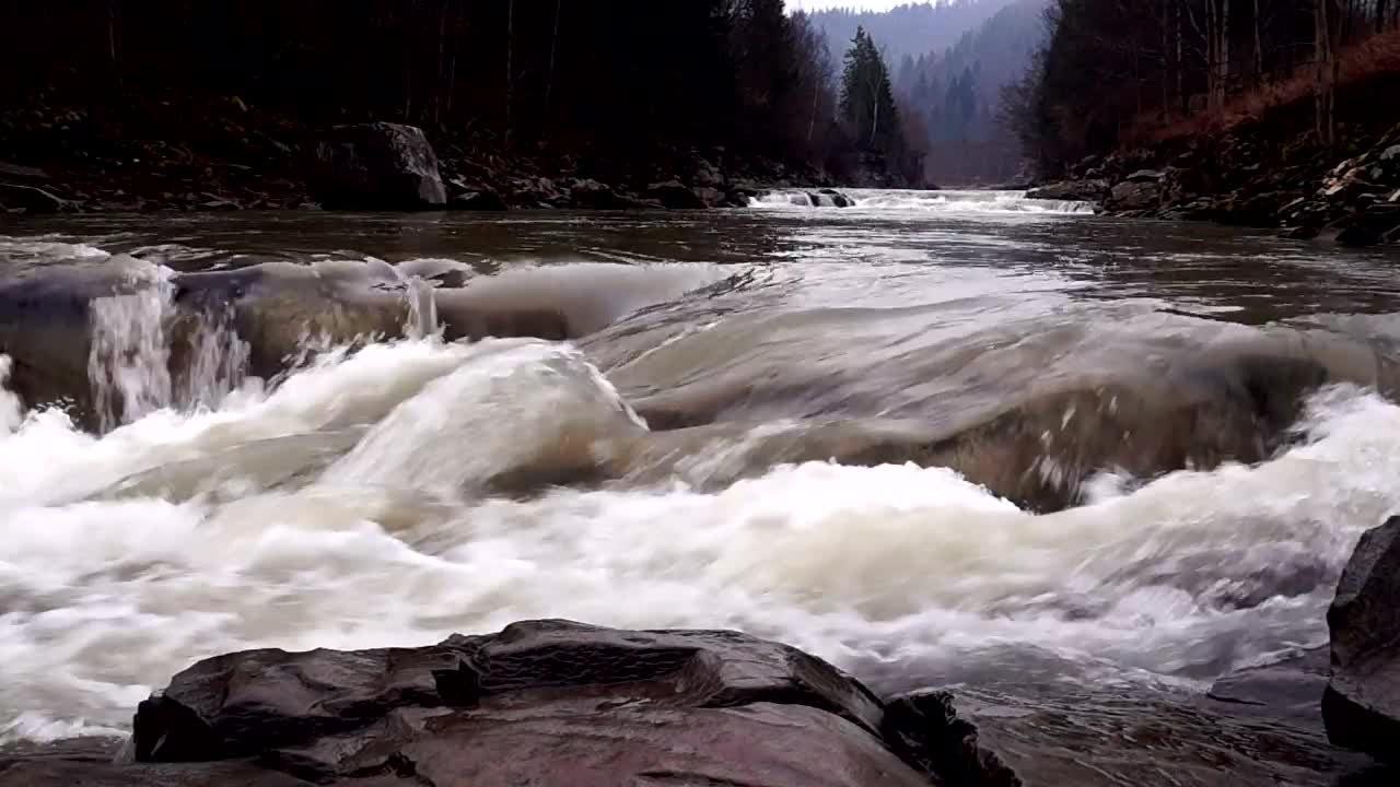 Download Free Stock Video River Flowing In The Mountains Live Wallpaper
