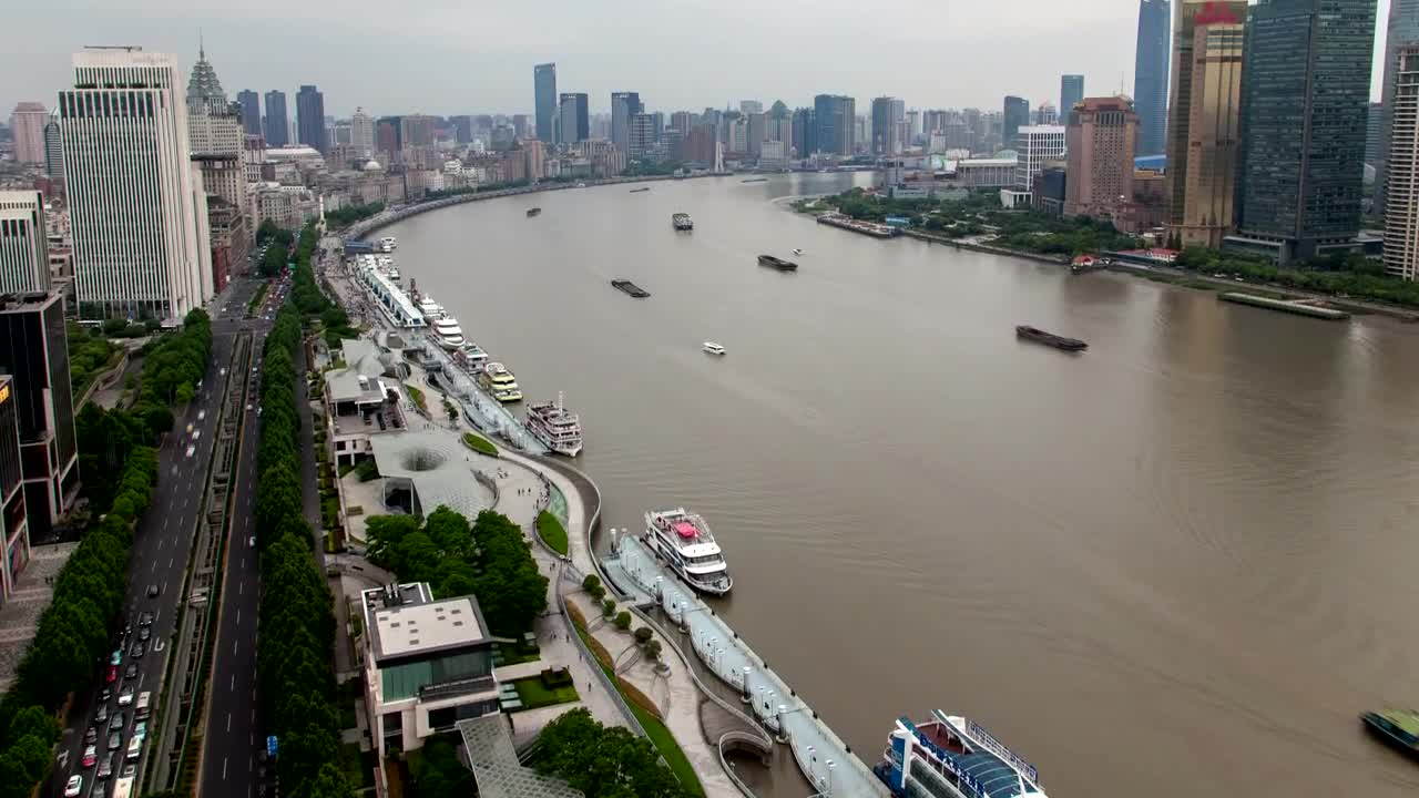 Download Free Stock Video River Traffic And The Cityscape In Shanghai Live Wallpaper