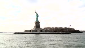 Free Stock Video Sailing By The Statue Of Liberty In A Cloudy Day Live Wallpaper