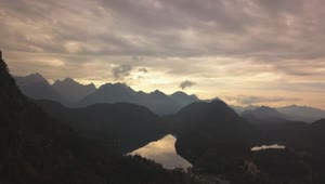 Free Stock Video Silhouettes Of Mountains On A Cloudy Day At Sunset Live Wallpaper