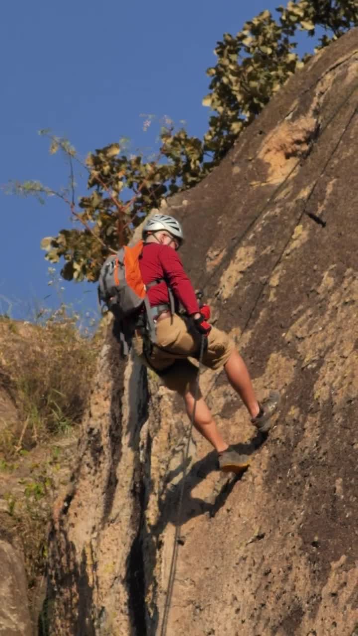 Download Free Video Stock Slowly Descending A Rocky Mountain Live Wallpaper