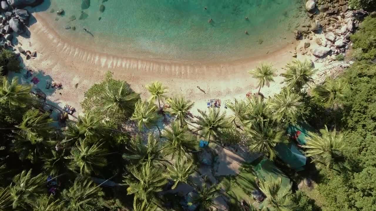 Download Free Video Stock Small Tropical Beach With Turquoise Water Live Wallpaper
