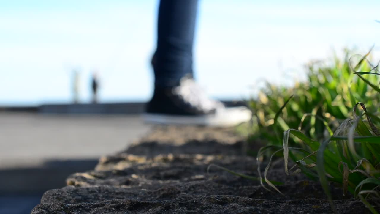 Download Free Video Stock Standing In The Way Of A Camera Live Wallpaper