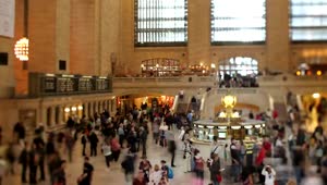 Free Video Stock travelers at the grand central station Live Wallpaper