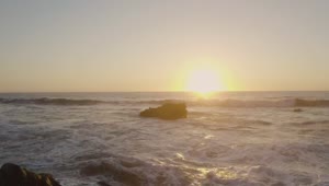Free Video Stock sunrise on the ocean Live Wallpaper