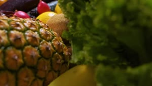 Free Video Stock surface covered with many fruits and vegetables seen in detail Live Wallpaper