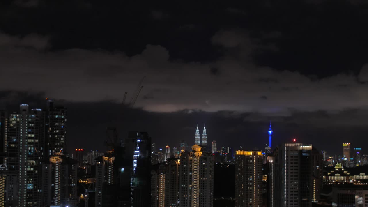 Download Free Video Stock swimming in an infinity pool at night Live Wallpaper