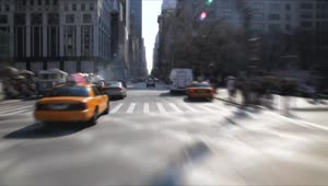 Free Video Stock taxi in new york traffic Live Wallpaper