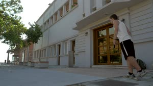 Free Video Stock teenager doing parkour Live Wallpaper