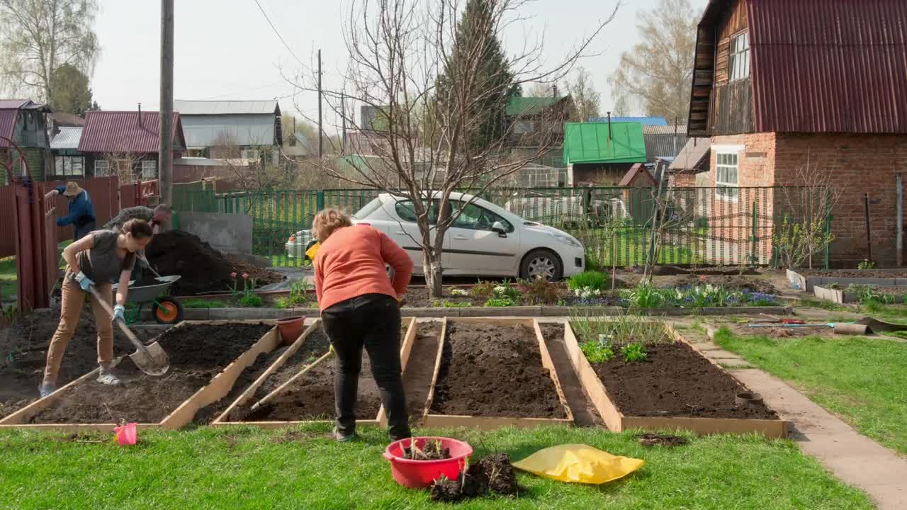 Download Free Video Stock timelapse of a family working on the garden Live Wallpaper