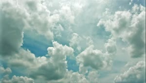 Free Video Stock timelapse of tropical clouds swirling Live Wallpaper
