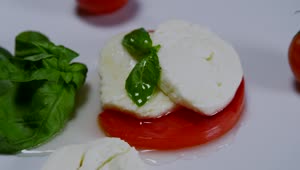 Free Video Stock tomato and cheese salad Live Wallpaper
