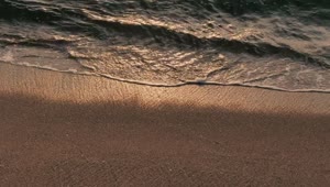 Free Stock Video Waves Reaching The Shore Live Wallpaper