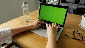 Free Stock Video Woman Working With A Laptop At Home Live Wallpaper