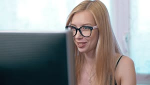 Free Stock Video Woman In Eyeglasses Working In Office Live Wallpaper