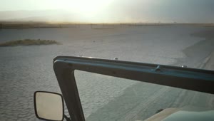 Free Stock Video Woman Driving A Jeep Through A Desert Live Wallpaper