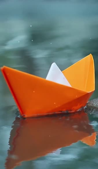 Android  iPhone Paper Boats Live Wallpaper For Phone