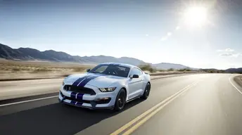 ford mustang shelby gt500 2 ad wallpaper