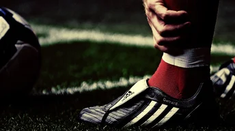 adidas sports shoes pic wallpaper