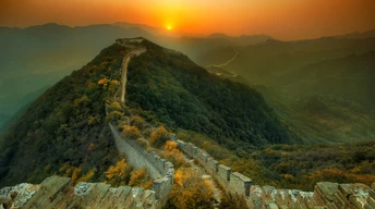great wall of china travel tourism sunset