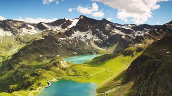 ceresole reale 4k 5k wallpaper italy mountains lake hills clouds