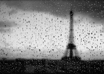 eiffel tower rain drops image wallpaper