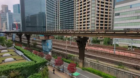 Tokyo Monorail with shin - Free Live Wallpaper