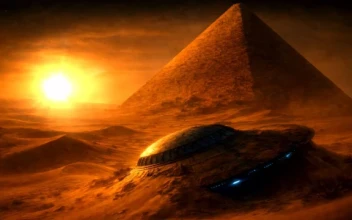 Ancient Alien Pyramid & UFO - Sci-Fi Desert 4K Wallpaper