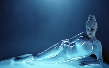 Tron White Girl