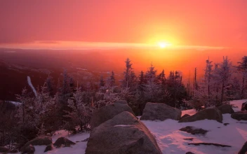 Sunrise from top of gondola on Whiteface HD