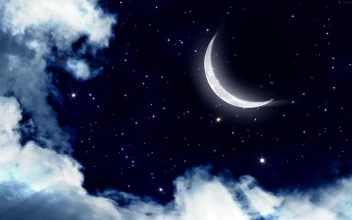 PC Crescent Moon Bright Stars HD