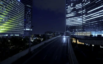 traffic lights modern buildings urban background time lapse of city at night bppohxou D