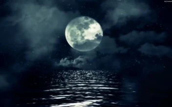PC Full Moon Ocean 1