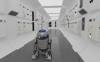 PC Desktop R2d2 Running Laps On