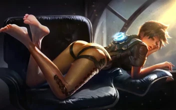 Tracer Lying On Sofa Overwatch HD For PC