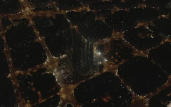 Stock Video Aerial View Of The Cathedral In Barcelona At Night for PC