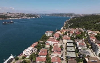 Stock Video Aerial View Of The Shore Of Istanbul for PC