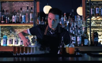 Stock Video Bartender Preparing Shots For PC