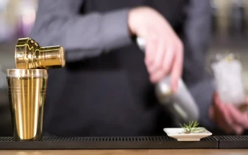 Stock Video Bartender Preparing A Cocktail For PC