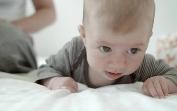 Stock Video Baby Starting To Support Herself For PC