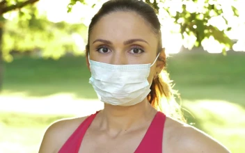 Stock Video Athlete Woman Wearing Mask In Park Portrait For PC