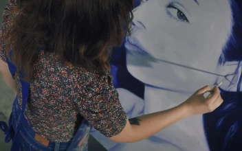 Stock Video Artist Working On A Female Portrait For PC