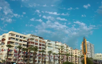 Stock Video Apartments In Tourist Town For PC