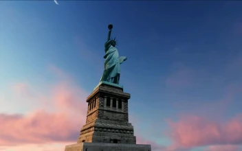 Stock Video Animation Of The Statue Of Liberty Time Lapse For PC