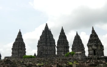 Stock Video Ancient Temple Time Lapse For PC