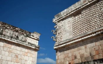 Stock Video Ancient Mayan Ruins In Mexico For PC