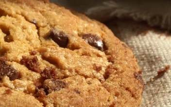 Stock Video American Cookies Fresh From The Oven For PC