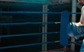 Stock Video Amateur Boxers During A Practice In The Gym For PC
