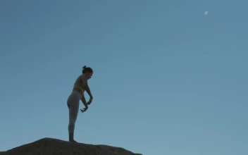 Stock Video A Woman Outdoors Doing Yoga For PC