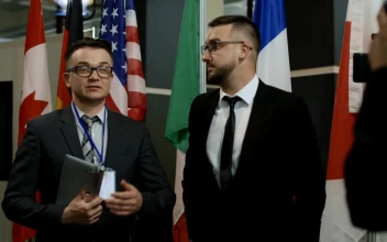Stock Video A Translator Working In Politician Interview For PC